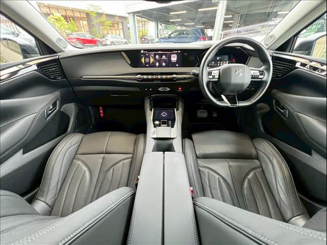 DS4リヴォリ ブルーHDi AppleCarPlay/FOCALサウンド/シートベンチレーション/シートヒーター/全方位カメラ/黒革シート/メモリー付きパワーシート/パワーバックドア/アダプティブクルーズコントロール/HUD 内装他