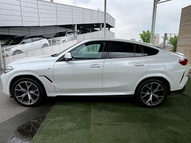 BMW X6の画像17