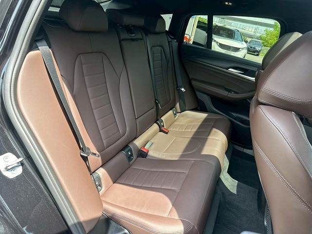 BMW X4の画像12