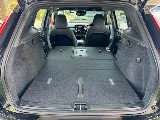 ボルボ XC40の画像13