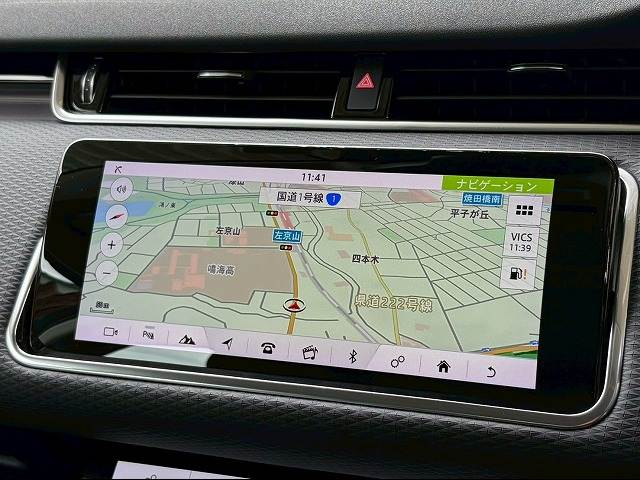 RANGE ROVER EVOQUES P200 全周囲カメラ/AppleCarPlay/電動リアゲート/シートヒーター/ブラインドスポットモニター/パワーシート/純正ナビ/レーダークルーズコントロール/レーンキープ/クリアランスソナー/ETC2.0 内装他