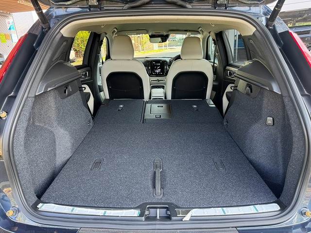 ボルボ XC40の画像13
