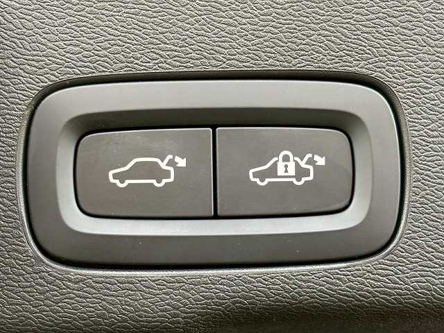ボルボ XC60の画像10