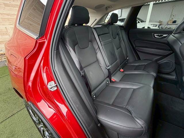ボルボ XC60の画像12