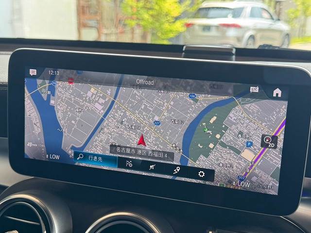 GLC-CLASSGLC220d 4マチック AMGライン パノラミックスライディングルーフ/エアサスペンション/全周囲カメラ/電動トランク/シートヒーター/メモリー付きパワーシート/アクティブクルーズコントロール/ブラインドスポットモニター/パドルシフト 内装他