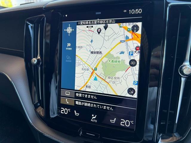 XC60B6 AWD Rデザイン サンルーフ/ハーマンカードンサウンド/前後席シートヒーター/AppleCarPlay/ステアリングヒーター/全周囲カメラ/電動リアゲート/ヘッドアップディスプレイ/ブラインドスポットモニター 内装他