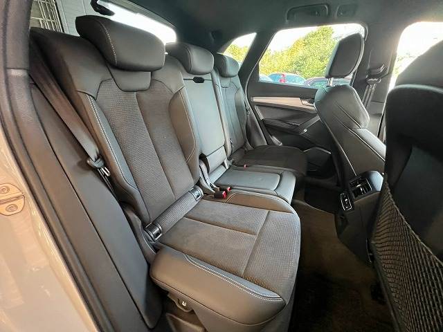 アウディ Q5の画像12