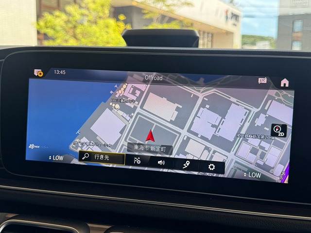 GLE-CLASSGLE300d 4マチック AMGライン パノラミックスライディングルーフ/レザーエクスクルーシブパッケージ/パナメリカーナグリル/ブルメスターサウンド/保温保冷カップホルダー/シートヒーター&ベンチレーション/ワイヤレス充電/全周囲カメラ 内装他