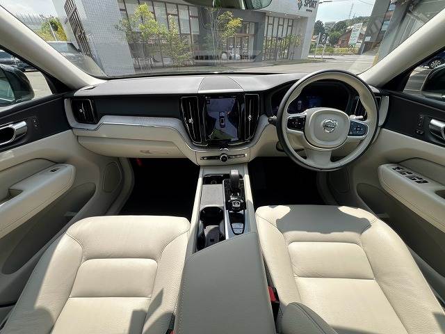 ボルボ XC60の画像2