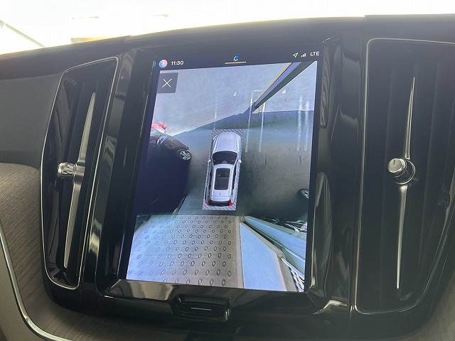 ボルボ XC60の画像4