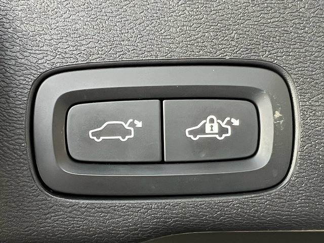 ボルボ XC60の画像10