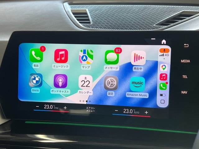 X1ｘＤｒｉｖｅ　２０ｉ　ｘライン　ＡｐｐｌｅＣａｒＰｌａｙ／テクノロジーＰＫＧ／全周囲カメラ／アダプティブクルーズコントロール／パーキングアシストプラス／ブラインドスポットモニター／電動リアゲート／メモリー付パワーシート／純正アルミ 内装他