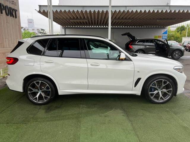 BMW X5の画像18