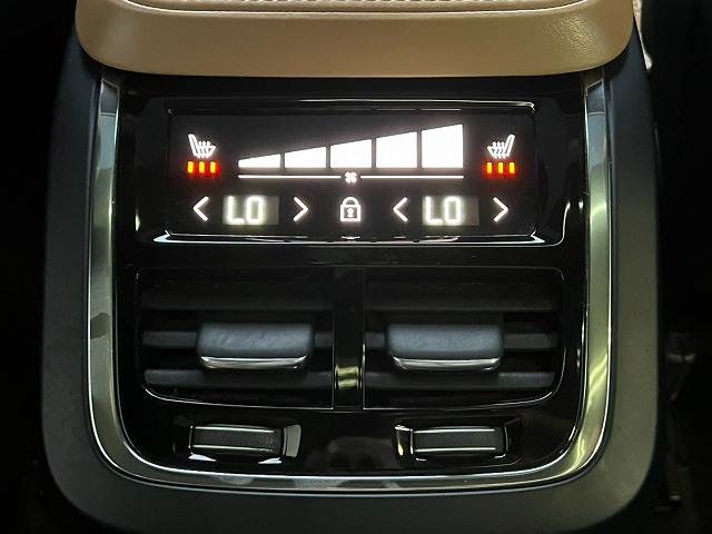ボルボ XC90の画像10
