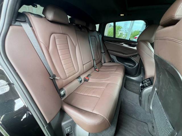 BMW X4の画像12