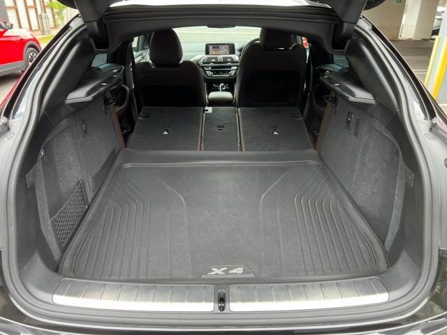 BMW X4の画像13