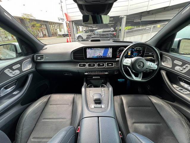 メルセデス・ベンツGLE-CLASSGLE400d 4マチックスポーツ サンルーフ/ブルメスターサウンド/温冷カップホルダー/エアサスペンション/シートヒーター&ベンチレーション/メモリー付パワーシート/電動リアゲート/アクティブクルーズコントロール/全周囲カメラ 内装他