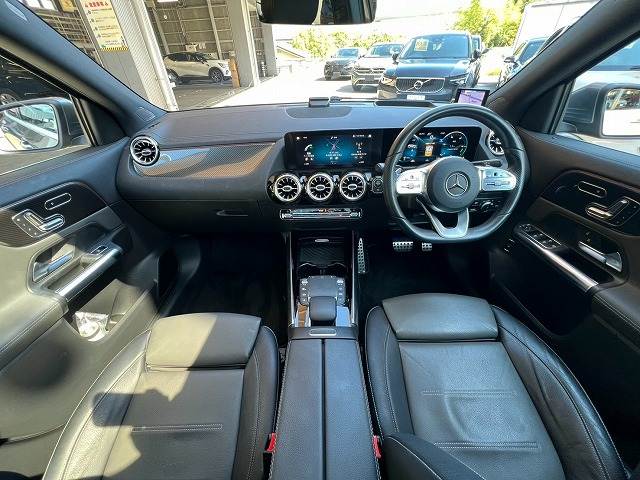 メルセデス・ベンツGLA-CLASSGLA 200d 4MATIC AMGライン 内装他
