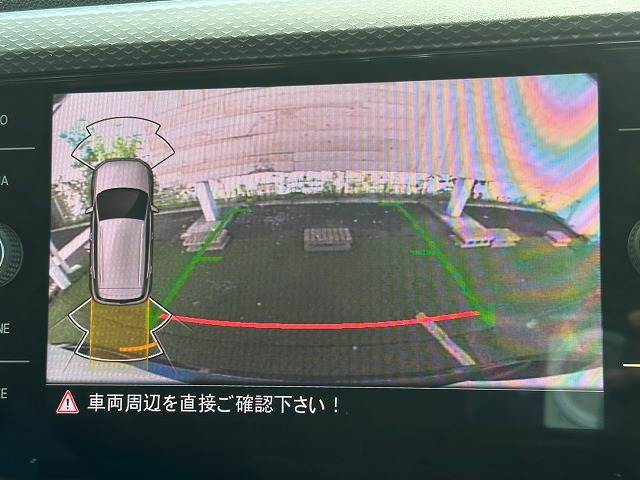 T-CrossＴＳＩ　１ｓｔ　ＡｐｐｌｅＣａｒＰｌａｙ／レーダークルーズコントロール／ブラインドスポットモニター／パーキングアシスト／ワイヤレス充電／クリアランスソナー／ＤｉｓｃｏｖｅｒＰｒｏ／ＥＴＣ／バックカメラ 内装他