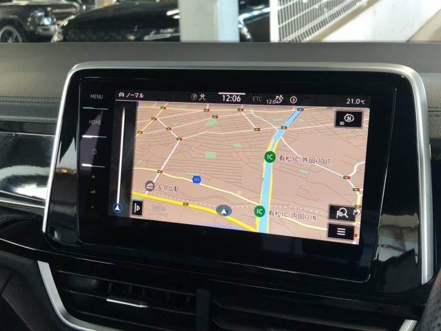 T-RocTDI Rライン ディスカバープロPKG/AppleCarPlay/シートヒーター/デジタルメーター/パーキングアシスト/レーンキープ/レーダークルーズコントロール/ブラインドスポットモニター/純正18インチAW 内装他