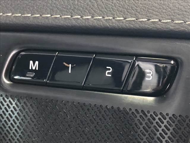ボルボ XC90の画像8