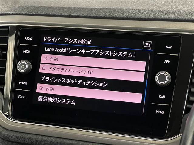 T-RocTDI スタイルデザインパッケージ ディスカバーメディアPKG/AppleCarPlay/フルセグTV/電動トランク/レーダークルーズコントロール/ブラインドスポットモニター/レーンキープアシスト/リアトラフィックアラート/CD・DVD 内装他