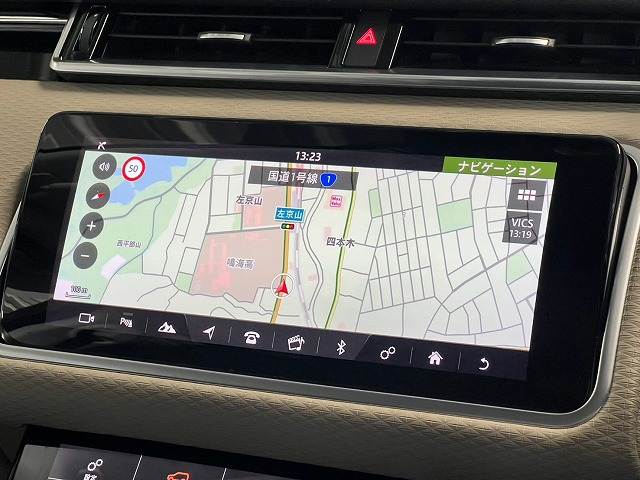 RANGE ROVER VELARSE 180PS ブラックPACK/コールドクラスメートPACK/AppleCarPlay/全周囲カメラ/ステアリングヒーター/フルセグTV/ブラインドスポットモニター/レーダークルーズ/デジタルインナーミラー 内装他