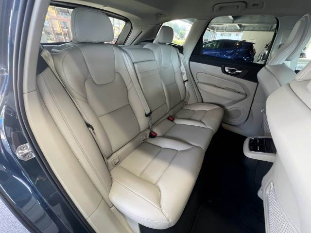ボルボ XC60の画像12