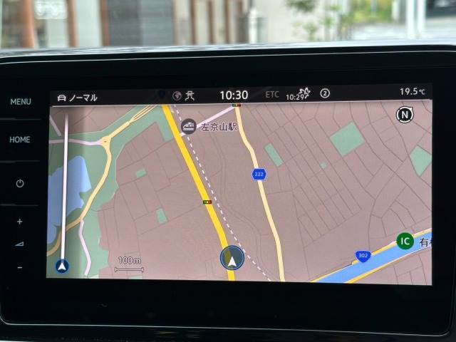 T-RocTDI Rライン ブラックスタイル 特別仕様車/ディスカバープロPKG/AppleCarPlay/レーダークルーズコントロール/レーンキープアシスト/ブラインドスポットモニター/電動トランク/ワイヤレス充電/シートヒーター 内装他