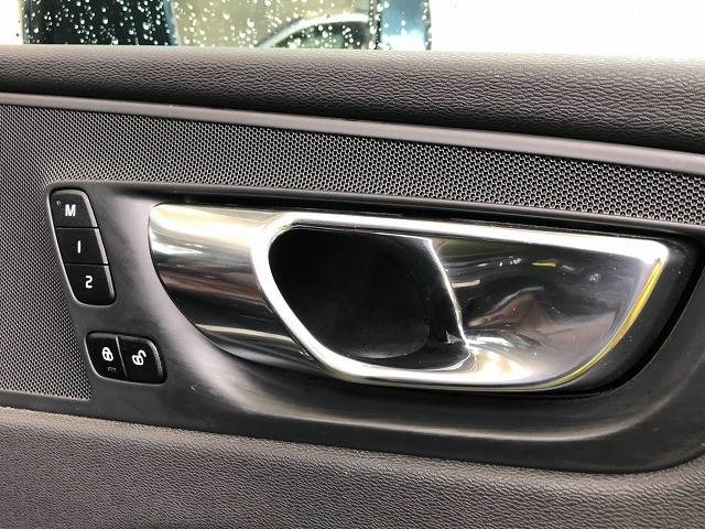 ボルボ XC60の画像10