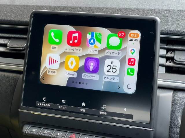 CAPTURインテンス テックパック AppleCarPlay/純正ナビ/フルセグTV/ステアリングヒーター/黒革シート/全周囲カメラ/レーダークルーズコントロール/ブラインドスポットモニター/レーンキープアシスト/パワーシート 内装他