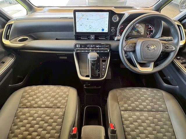 ヴォクシーS-Z 内装他