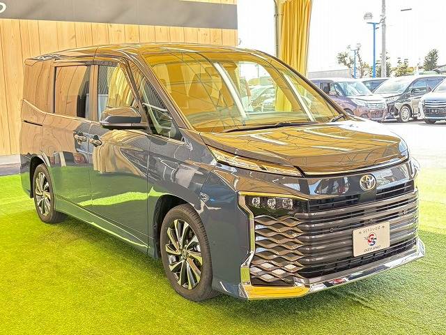 トヨタ&nbsp;ヴォクシーの画像13