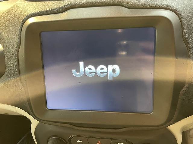 JEEP RenegadeLimited 内装他