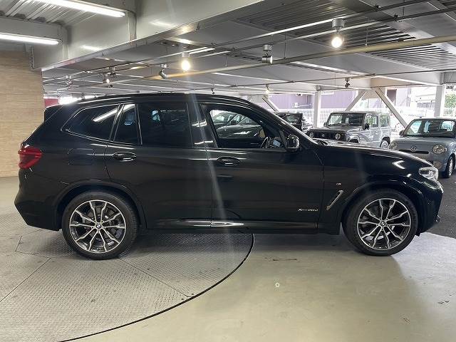 BMW X3の画像18