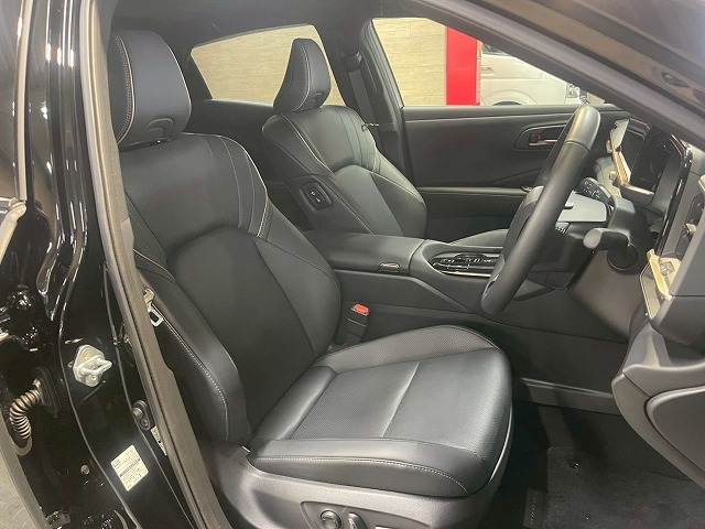 トヨタ クラウンスポーツの画像9