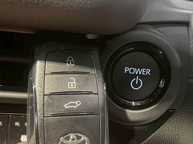 トヨタ クラウンスポーツの画像14