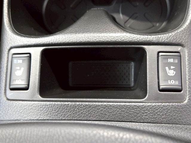 エクストレイル20Xt エマージェンシーブレーキ パッケージ 内装他