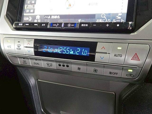 トヨタ ランドクルーザープラドの画像16