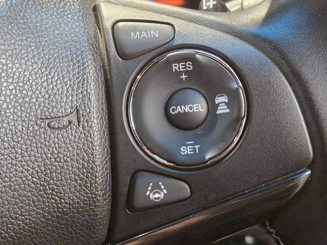 ホンダ ヴェゼルハイブリッドの画像5