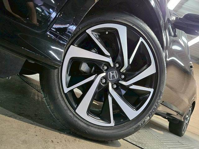 ホンダ ヴェゼルハイブリッドの画像12