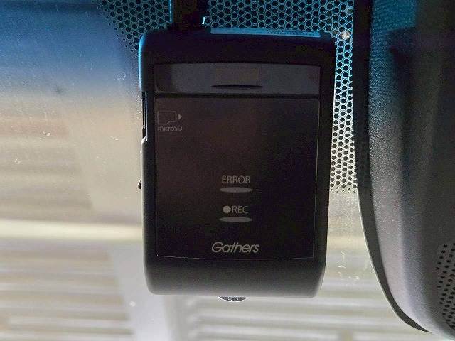 ホンダ ヴェゼルハイブリッドの画像14