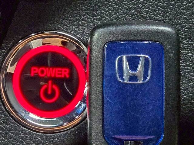 ホンダ ヴェゼルハイブリッドの画像16