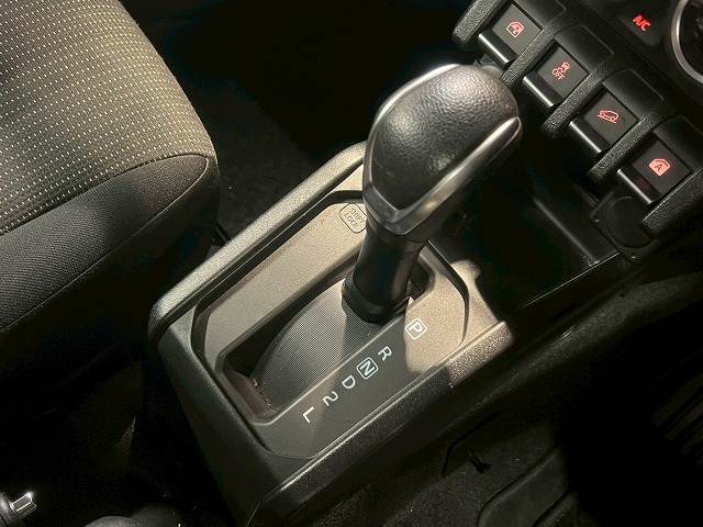 スズキ ジムニーシエラの画像16