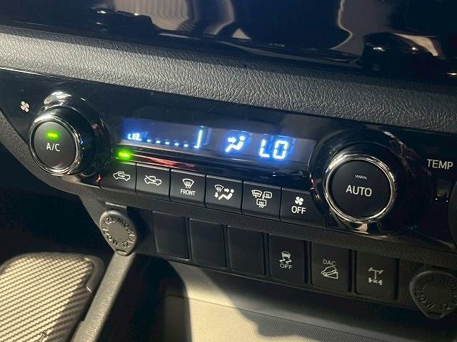 トヨタ ハイラックスの画像14