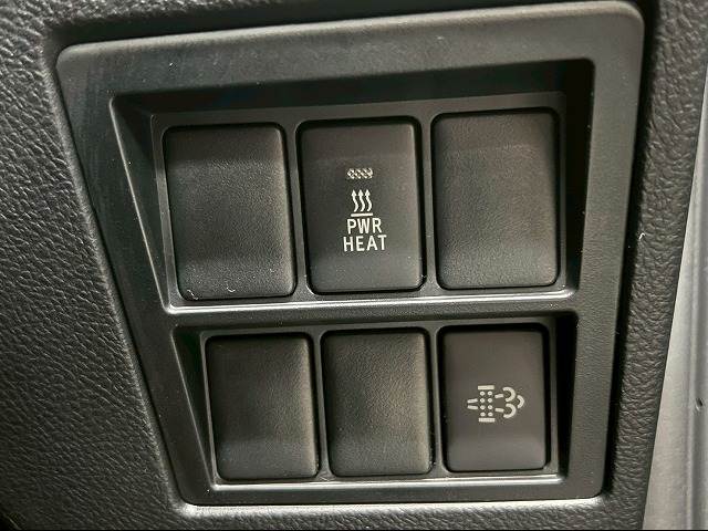 トヨタ ハイラックスの画像16