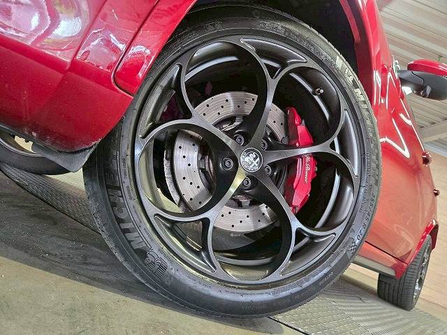 アルファロメオ Stelvioの画像12