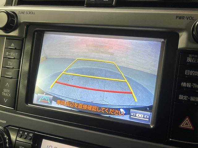 ランドクルーザープラドTX “Lパッケージ” 内装他