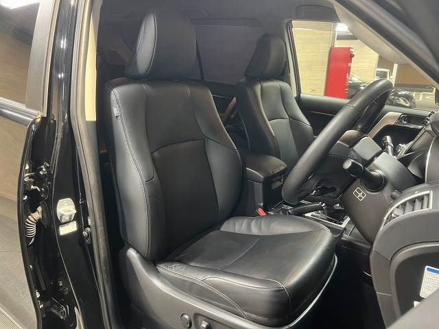 トヨタ ランドクルーザープラドの画像9