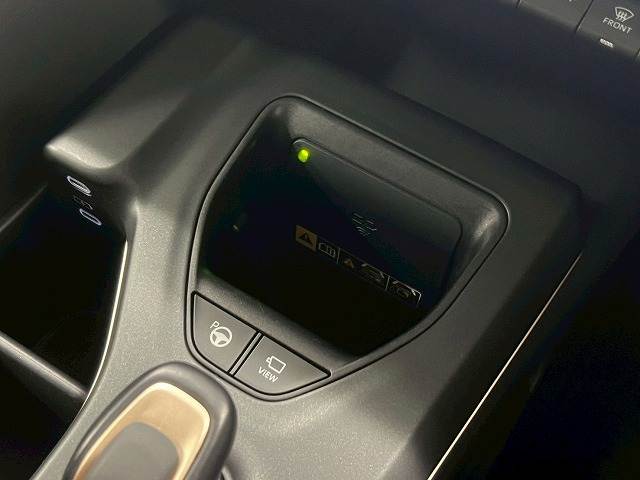 トヨタ クラウンクロスオーバーの画像8